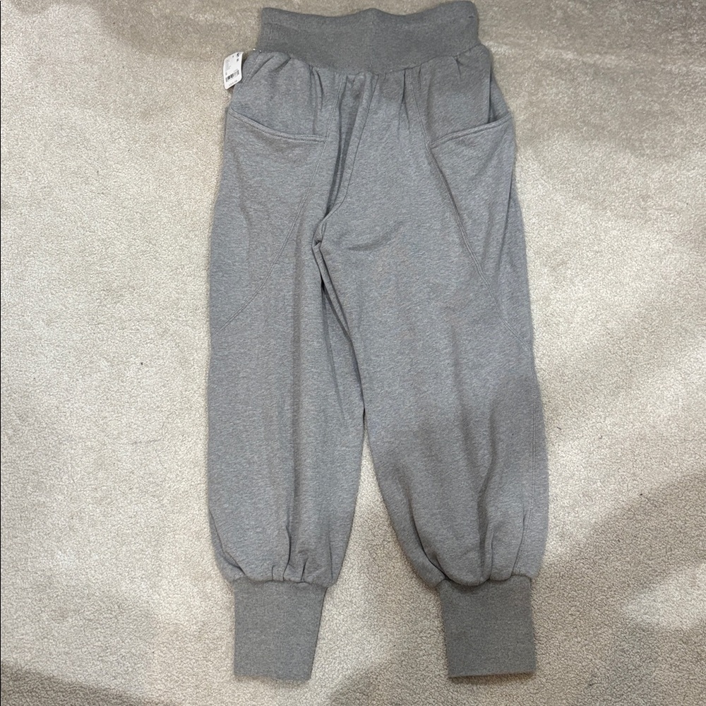 Free People Gray Jogger Sweatpants NWT size medium - Picture 8 of 9